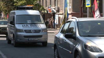 У Тернополі прощаються із загиблим військовим Олегом Шелетиним, на щиті У Тернополі прощаються із загиблим військовим Олегом Шелетиним, на щиті