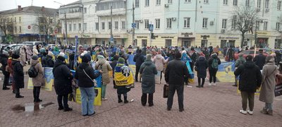 "Обов’язок мій зараз їх виборювати": у Хмельницькому відбулася акція на підтримку військовополонених "Обов’язок мій зараз їх виборювати": у Хмельницькому відбулася акція на підтримку військовополонених