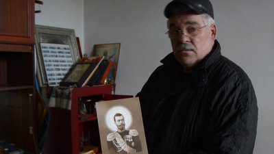 На Житомирщині парафіяни з перепалками та бійками потрапили до церкви