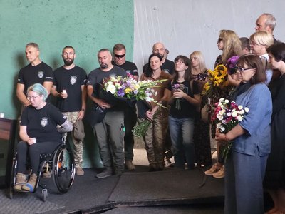 У Києві У Києві