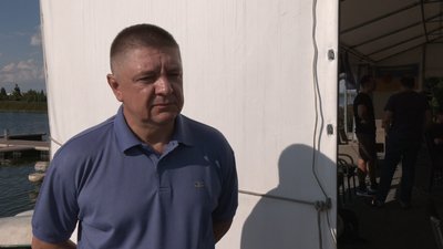"Він для нас був як рідний дім": гравці та вболівальники ФК "Дніпро" згадують "Метеор" "Він для нас був як рідний дім": гравці та вболівальники ФК "Дніпро" згадують "Метеор"