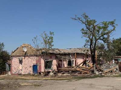 "Людей вже нічого не поверне". Наслідки ракетної атаки РФ по Гуляйполю на Дніпропетровщині 1 липня "Людей вже нічого не поверне". Наслідки ракетної атаки РФ по Гуляйполю на Дніпропетровщині 1 липня