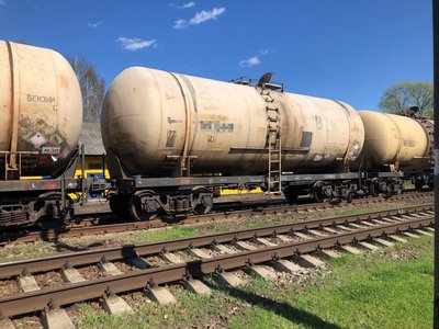Понад 50 білоруських вагонів-цистерн, які мали перевозити паливо для російської армії, передали в АРМА Понад 50 білоруських вагонів-цистерн, які мали перевозити паливо для російської армії, передали в АРМА