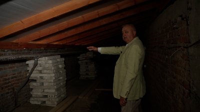 Перекрили дах та відновили глядацьку залу: Чернігівський облмуздрамтеатр через рік після обстрілу Перекрили дах та відновили глядацьку залу: Чернігівський облмуздрамтеатр через рік після обстрілу