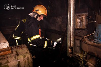 У Харкові сталася пожежа на підприємстві у Немишлянському районі У Харкові сталася пожежа на підприємстві у Немишлянському районі