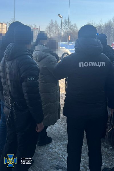 16 тис. дол. за довідку про інвалідність: затримали 42-річну волинянку за підозрою в хабарництві 16 тис. дол. за довідку про інвалідність: затримали 42-річну волинянку за підозрою в хабарництві