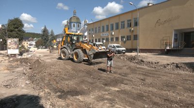 Ремонт дороги у Теребовлі, ремонт моста, ремонтують міст, дорога міжнародного значення, ремонтні роботи, Тернопільщина, 12 серпня 2026 року Ремонт дороги у Теребовлі, ремонт моста, ремонтують міст, дорога міжнародного значення, ремонтні роботи, Тернопільщина, 12 серпня 2026 року
