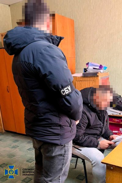 На Полтавщині викрили нові схеми ухилення від мобілізації: 8 підозрюваних На Полтавщині викрили нові схеми ухилення від мобілізації: 8 підозрюваних