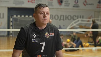 "Людям легше, коли ти вмер": як ветеранів війни на Волині повертає до життя адаптивний волейбол "Людям легше, коли ти вмер": як ветеранів війни на Волині повертає до життя адаптивний волейбол