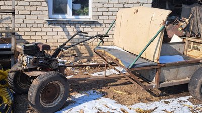 селище Зелений Гай Комарська громада саморобний мотоцикл з причепом Донецька область 26 лютого 2025 рік селище Зелений Гай Комарська громада саморобний мотоцикл з причепом Донецька область 26 лютого 2025 рік