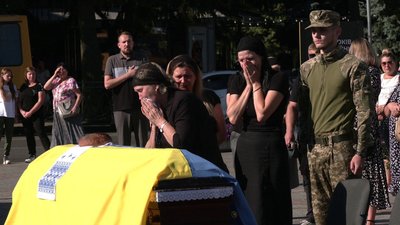У Рівному попрощалися з військовим Геннадієм Осіяном