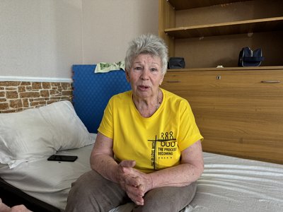 “Після вибухової травми я кричу ночами”. Історії евакуйованих з Миколаївки Донецької області “Після вибухової травми я кричу ночами”. Історії евакуйованих з Миколаївки Донецької області