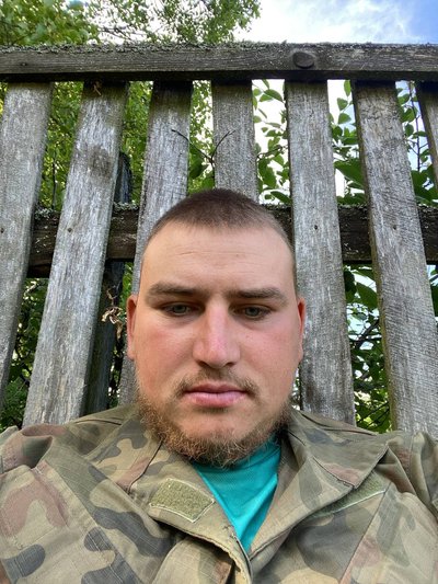 "Поверніть додому сина": історія пошуку навідника з Радомишля Вадима Стадченка-Гальони "Поверніть додому сина": історія пошуку навідника з Радомишля Вадима Стадченка-Гальони