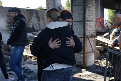 «Нам казали: просто працюйте» — колишній робітник відділення у Синельниковому, де внаслідок атаки РФ загинув підліток «Нам казали: просто працюйте» — колишній робітник відділення у Синельниковому, де внаслідок атаки РФ загинув підліток