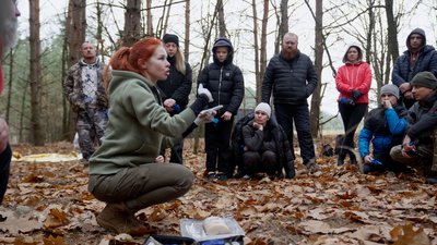 Бійці 3-ї окремої штурмової бригади провели вишкіл для цивільних на Чернігівщині