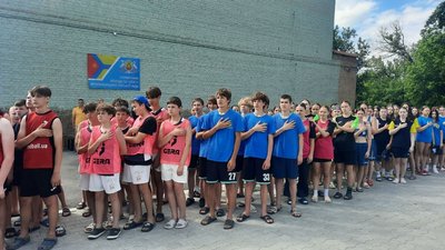 У Кропивницькому відкрили стадіон за 8,5 мільйона гривень та прийняли чемпіонат України з гандболу У Кропивницькому відкрили стадіон за 8,5 мільйона гривень та прийняли чемпіонат України з гандболу