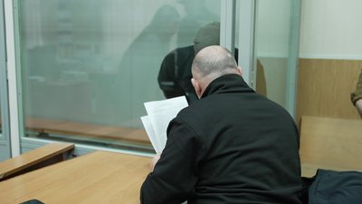 У Вінниці розпочався суд над колишнім учителем, підозрюваним у вбивстві двох підлітків у Шаргороді У Вінниці розпочався суд над колишнім учителем, підозрюваним у вбивстві двох підлітків у Шаргороді