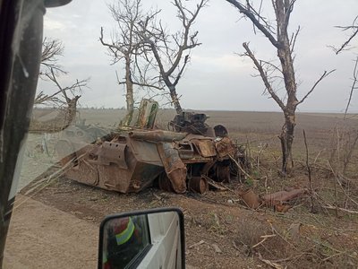 Війська РФ винесли обладнання і знищили медзаклади – лікарі з Житомира про роботу на Херсонщині Війська РФ винесли обладнання і знищили медзаклади – лікарі з Житомира про роботу на Херсонщині