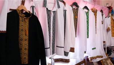 Сорочки, які вишив Василь Марчук Сорочки, які вишив Василь Марчук