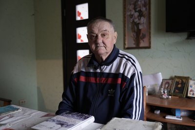 "Нас тоді ніхто не запитував": історія ліквідатора з Сум, який понад два місяці провів у зоні ЧАЕС "Нас тоді ніхто не запитував": історія ліквідатора з Сум, який понад два місяці провів у зоні ЧАЕС