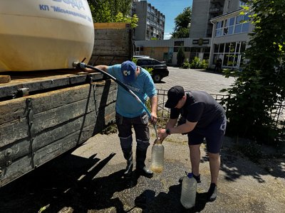“Світла нема, води нема”: як живуть сум’яни під час відключень електрики “Світла нема, води нема”: як живуть сум’яни під час відключень електрики