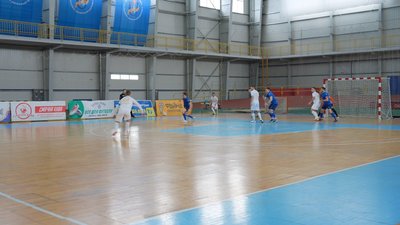 Сум'яни стартували у плей-офф чемпіонату України з футзалу серед команд першої ліги Сум'яни стартували у плей-офф чемпіонату України з футзалу серед команд першої ліги