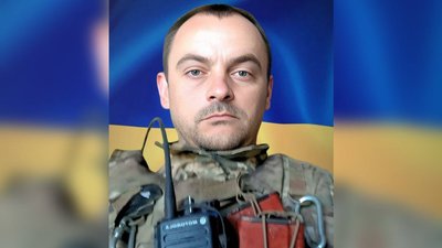Військові з Буковини, які полягли у боях від початку повномасштабної війни. Згадуємо їх Військові з Буковини, які полягли у боях від початку повномасштабної війни. Згадуємо їх