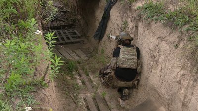 "Ми виховуємо наше менше покоління": у Рівному Нацгвардійці провели військовий вишкіл для молоді "Ми виховуємо наше менше покоління": у Рівному Нацгвардійці провели військовий вишкіл для молоді