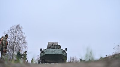 "Зараз важко — буде легше в бою": як курсанти готуються до фронту "Зараз важко — буде легше в бою": як курсанти готуються до фронту