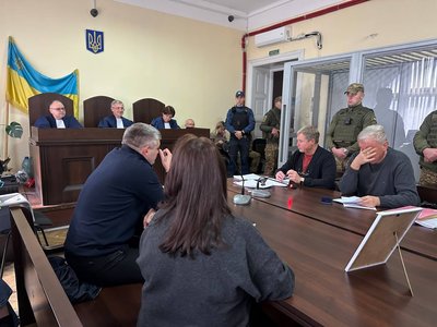 Присутні у залі суду, 15 жовтня 2025 року Присутні у залі суду, 15 жовтня 2025 року