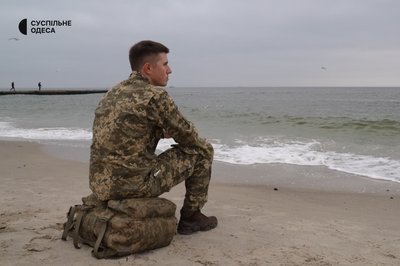 "Бути прикордонником — це престижно": історія 25-річного військового з Одещини, який готується їхати на схід "Бути прикордонником — це престижно": історія 25-річного військового з Одещини, який готується їхати на схід