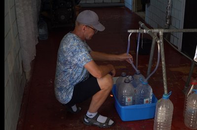 "Запустили водогін, а жителям води немає". У Томаківської громади на Нікопольщині конфлікт з Марганецьким водоканалом "Запустили водогін, а жителям води немає". У Томаківської громади на Нікопольщині конфлікт з Марганецьким водоканалом
