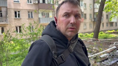 Пошкоджено будинки та авто, є травмовані: що відбувається на місці нічної атаки по Дніпру Пошкоджено будинки та авто, є травмовані: що відбувається на місці нічної атаки по Дніпру