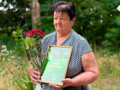 Родинам двох полеглих прикордонників з Одещини вручили державні нагороди Родинам двох полеглих прикордонників з Одещини вручили державні нагороди