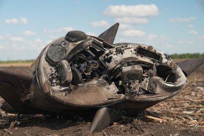 "Уникайте скупчення техніки в будь-якому місці": аграрії з Сумщини про роботу під час війни "Уникайте скупчення техніки в будь-якому місці": аграрії з Сумщини про роботу під час війни