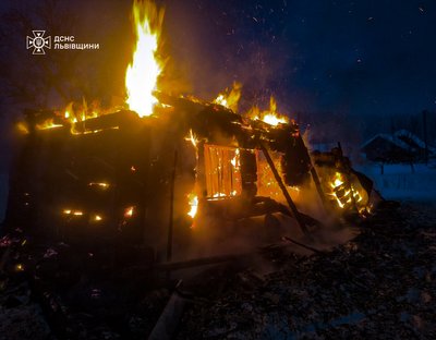 На Львівщині у селі Урич під час пожежі у будинку загинув власник помешкання На Львівщині у селі Урич під час пожежі у будинку загинув власник помешкання