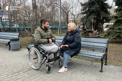 Історія ветерана ЗСУ з Одещини, який втратив ноги під час мінометного обстрілу Історія ветерана ЗСУ з Одещини, який втратив ноги під час мінометного обстрілу