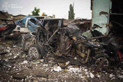 РФ атакувала Одесу: безпілотник влучив у житловий будинок, загинула людина, є поранені РФ атакувала Одесу: безпілотник влучив у житловий будинок, загинула людина, є поранені