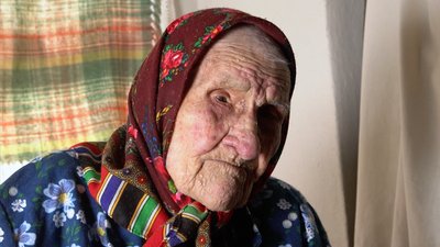 "Треба цінувати дрібниці, які нас оточують". "Баба Єлька" презентувала п'яту серію циклу про громади Кіровоградщини "Треба цінувати дрібниці, які нас оточують". "Баба Єлька" презентувала п'яту серію циклу про громади Кіровоградщини