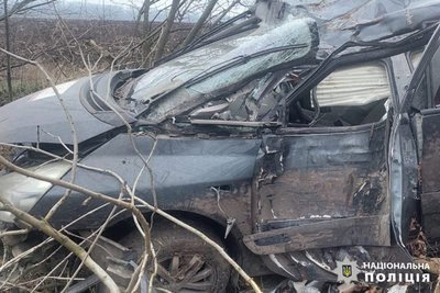 На Черкащині поліцейські розслідують ДТП, травми у якій отримали четверо людей На Черкащині поліцейські розслідують ДТП, травми у якій отримали четверо людей