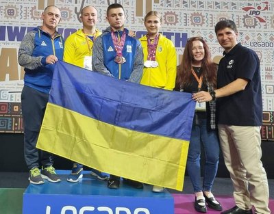 15-те чемпіонство "Шахтаря", золоті медалі на Параолімпіаді. Спортивні підсумки Донбасу 2024 року 15-те чемпіонство "Шахтаря", золоті медалі на Параолімпіаді. Спортивні підсумки Донбасу 2024 року