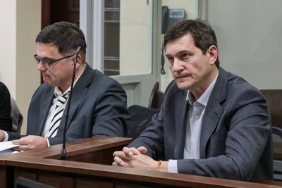 Народний депутат від фракції "Слуга народу" Андрій Одарченко під час засідання Вищого антикорупційного суду у Києві, 22 листопада 2023 року Народний депутат від фракції "Слуга народу" Андрій Одарченко під час засідання Вищого антикорупційного суду у Києві, 22 листопада 2023 року