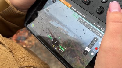 "Так буває, що у жінок є яйця, а в когось — немає": історія операторки БпЛА, яка проходить третю ротацію на Донеччині "Так буває, що у жінок є яйця, а в когось — немає": історія операторки БпЛА, яка проходить третю ротацію на Донеччині