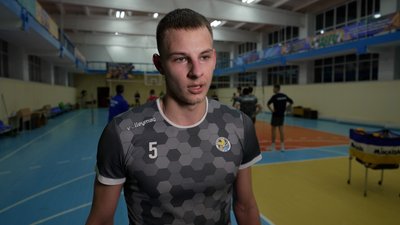 Ризикують втратити гравців через нестачу фінансування: чернігівський волейбольний клуб "Буревісник-ШВСМ" шукає спонсорів Ризикують втратити гравців через нестачу фінансування: чернігівський волейбольний клуб "Буревісник-ШВСМ" шукає спонсорів