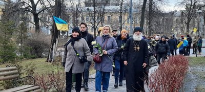 Хода до алеї Героїв Небесної Сотні Хода до алеї Героїв Небесної Сотні