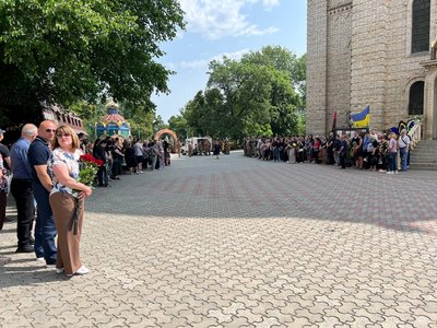 "Хотів стати Героєм України": у Черкасах попрощалися із 22-річним військовим "Хотів стати Героєм України": у Черкасах попрощалися із 22-річним військовим