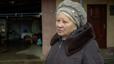люди життя жителька Новоселівки Людмила прифронтове село Новоселівка Лиманська громада Донецька область 4 листопада 2024 рік люди життя жителька Новоселівки Людмила прифронтове село Новоселівка Лиманська громада Донецька область 4 листопада 2024 рік