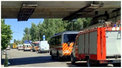 У Кривому Розі через ракетний удар загинули 10 людей. Що ще відомо У Кривому Розі через ракетний удар загинули 10 людей. Що ще відомо