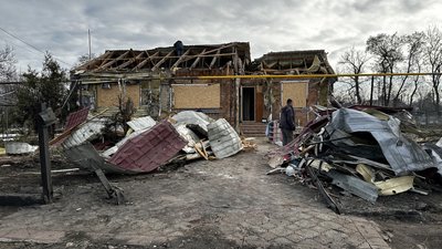 Миколаївка Донецька область пошкоджений російськими обстрілами будинок 29 січня 2025 рік Миколаївка Донецька область пошкоджений російськими обстрілами будинок 29 січня 2025 рік