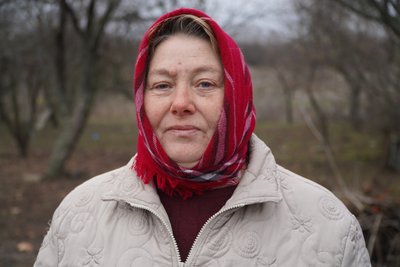 “Хочеться, щоб закінчилася війна”. Що розповіли мешканці Олександрівки на Дніпропетровщині про життя за 14 км від фронту “Хочеться, щоб закінчилася війна”. Що розповіли мешканці Олександрівки на Дніпропетровщині про життя за 14 км від фронту